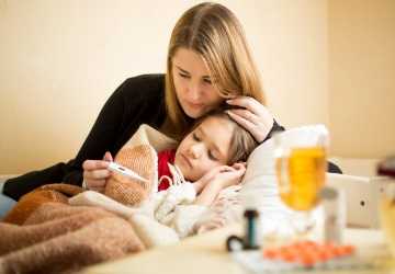 How to Care for a Sick Family Member with Cold or Flu